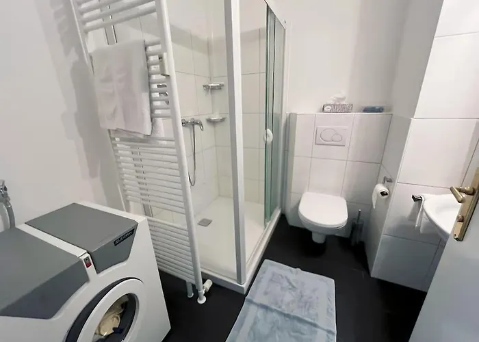 Alexandercharmante Mit Bergblick, Alexander Semmering