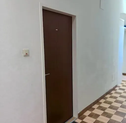 Alexandercharmante Mit Bergblick, Alexander