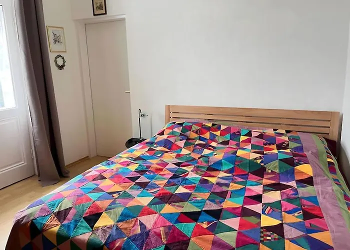 Alexandercharmante Mit Bergblick, Alexander Semmering