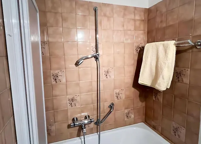 Alexandercharmante Mit Bergblick, Alexander Apartment *