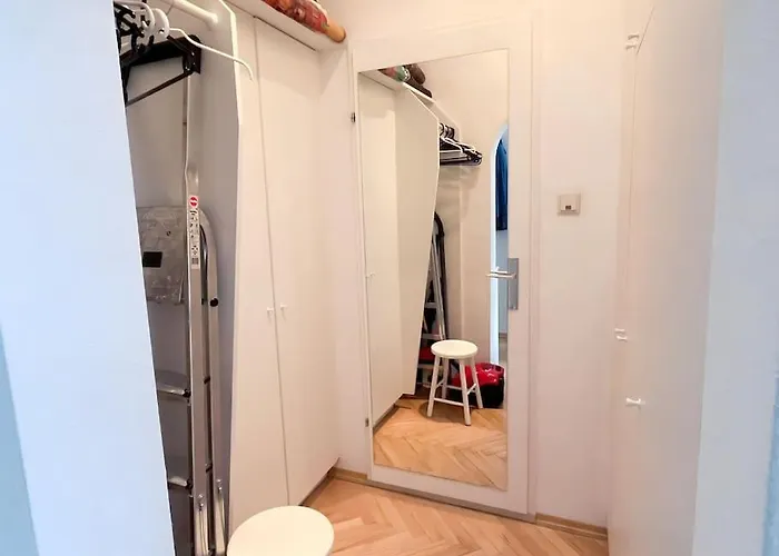 Alexandercharmante Mit Bergblick, Alexander Semmering