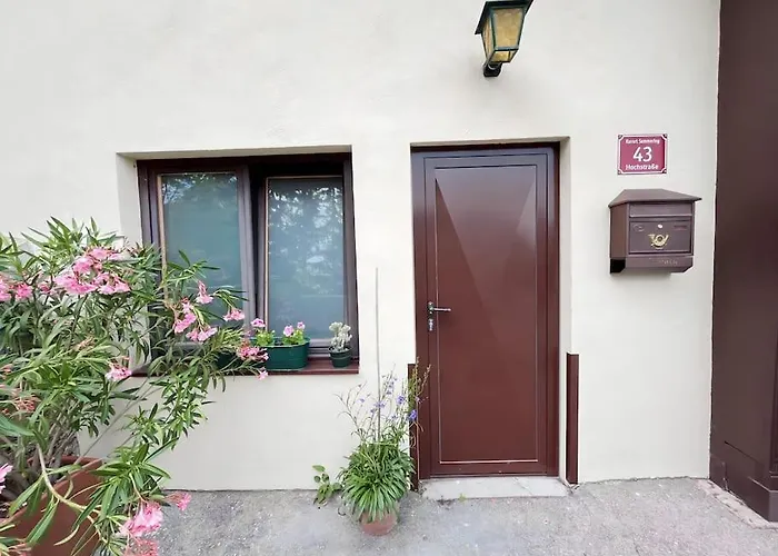 Alexandercharmante Mit Bergblick, Alexander Semmering